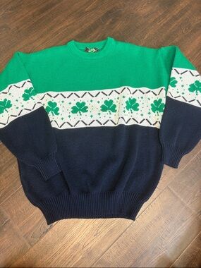 Emerald Isle Unisex Sm St Patrick’s Day Green/ Navy Knit Shamrock/Clover Sweater
